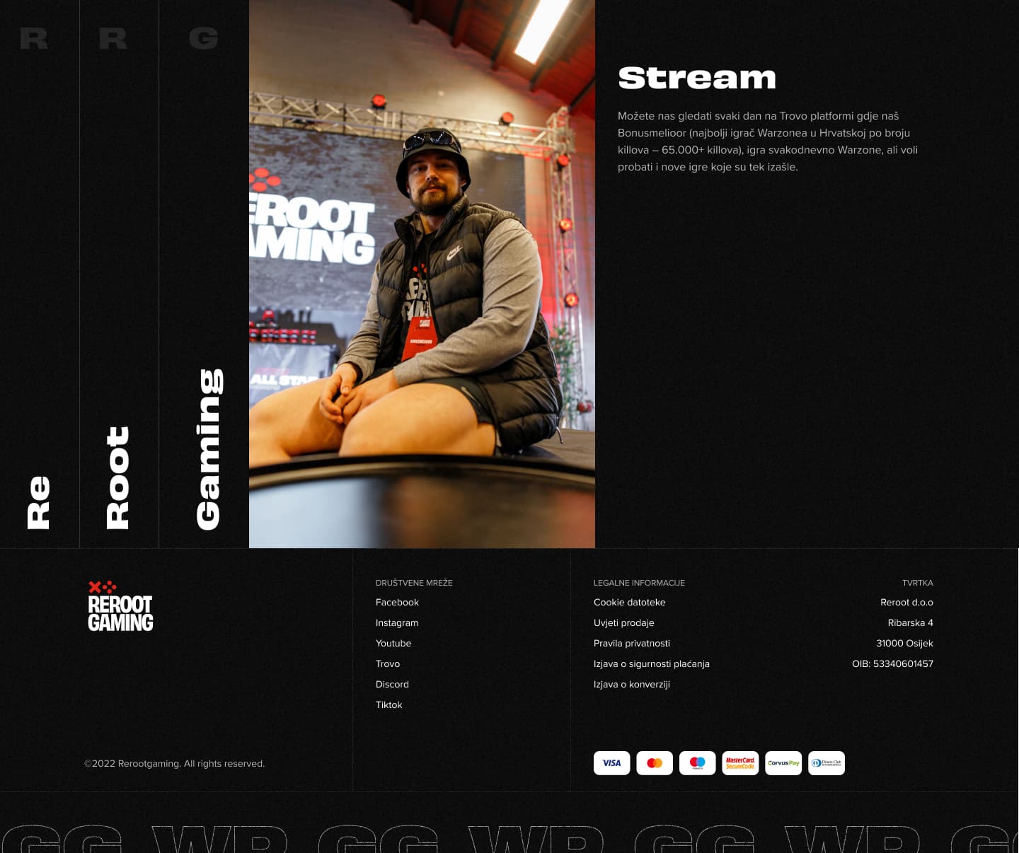 Reroot Gaming stream section featuring Bonusmelioor, top Warzone player in Croatia, at a live event, with a site footer showing social links and accepted payment methods